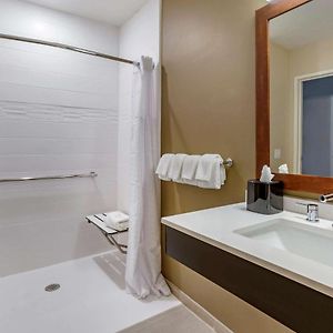 King Suite Mobility accessible